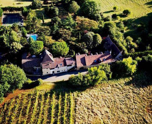 Baneuil House | 115 m² House ∙ 3 bedrooms ∙ 6 guests