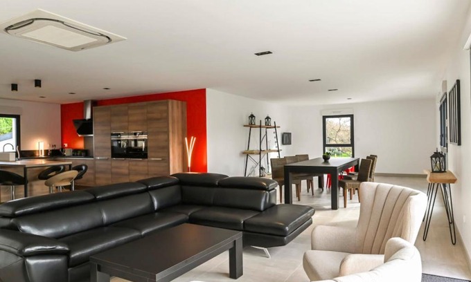 La Rochelle Apartment | 120 M Of Standing With Terrace And Jacuzzi