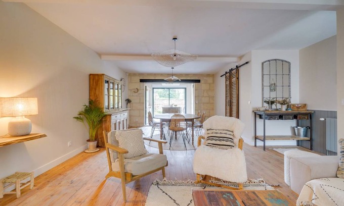 Bastide House | 120 m² House ∙ 3 bedrooms ∙ 6 guests