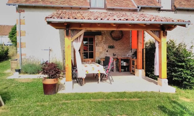 La Trimouille House | 120 m² House ∙ 3 bedrooms ∙ 6 guests