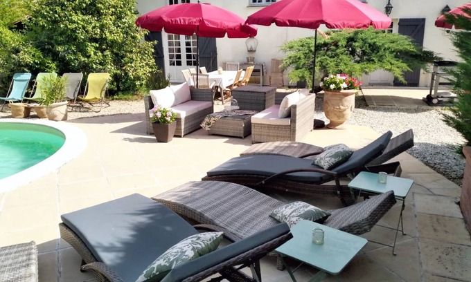 Arsac Villa | 120 m² Villa ∙ 3 bedrooms ∙ 8 guests