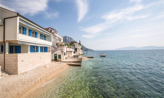 Brist House | 128 m² House ∙ 4 bedrooms ∙ 8 guests