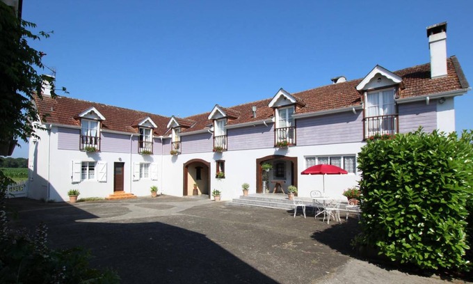 Lucq-de-Bearn House | 130 m² Gîte ∙ 4 bedrooms ∙ 6 guests