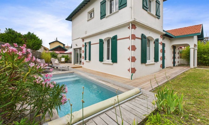Lanton House | 130 m² House ∙ 3 bedrooms ∙ 7 guests