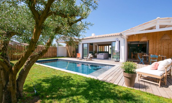 Rivedoux-Plage House | 130 m² House ∙ 4 bedrooms ∙ 10 guests