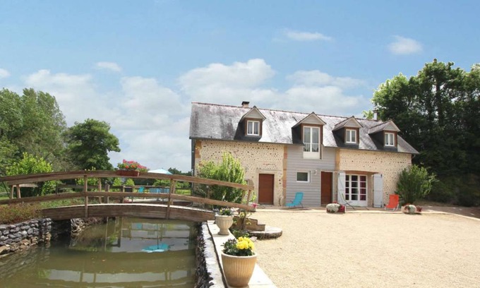Miossens-Lanusse House | 140 m² Gîte ∙ 4 bedrooms ∙ 8 guests