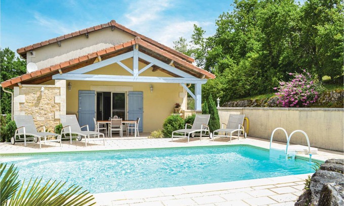 Brantome-en-Perigord House | 140 m² House ∙ 2 bedrooms ∙ 4 guests