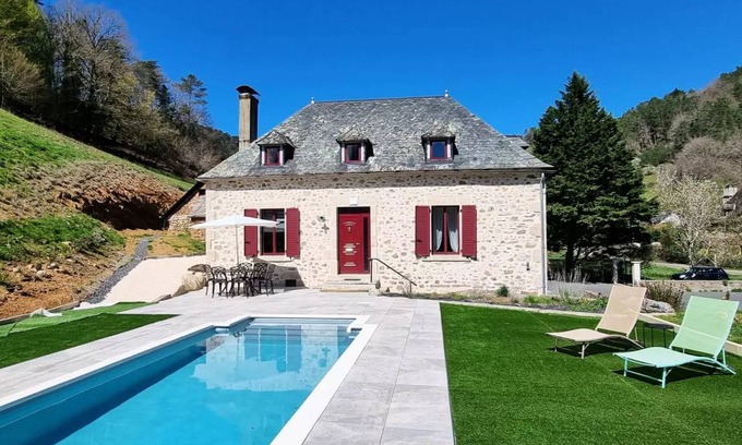 Argentat House | 140 m² House ∙ 3 bedrooms ∙ 6 guests