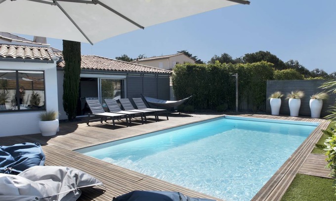 La Flotte House | 140 m² House ∙ 4 bedrooms ∙ 12 guests