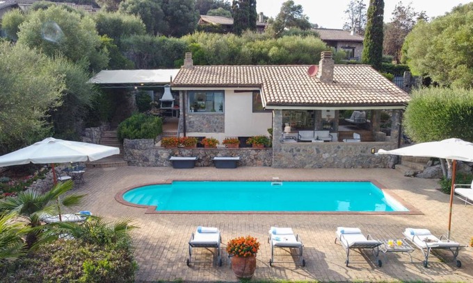 Ansedonia Villa | 140 m² Villa ∙ 3 bedrooms ∙ 6 guests
