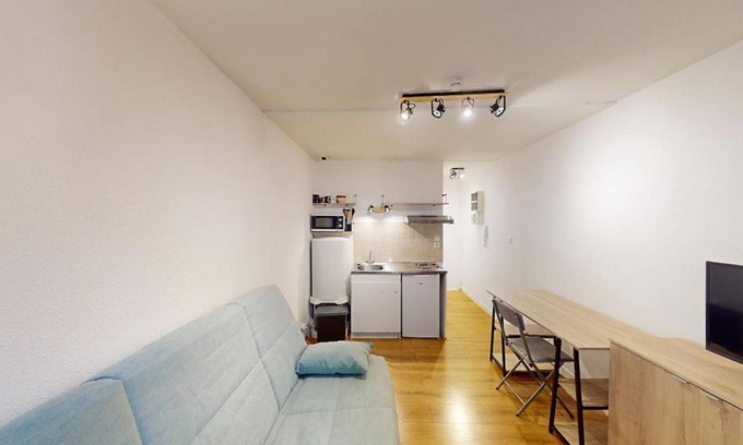 Limoges House | 15 m² House ∙ 1 guest