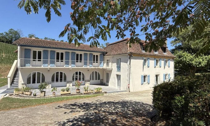 Saint-Girons-en-Bearn House | 150 m² Gîte ∙ 4 bedrooms ∙ 8 guests