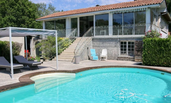Saint-Vivien-de-Medoc Other | 150 m² Accommodation ∙ 3 bedrooms ∙ 6 guests