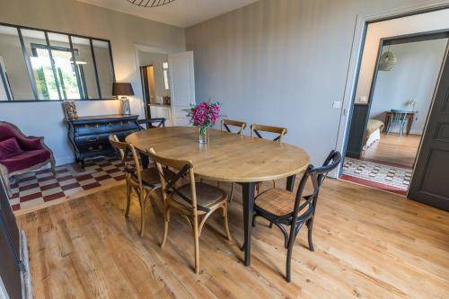 Mont-de-Marsan Bed & Breakfast | 150 m² Bed and breakfast ∙ 4 bedrooms ∙ 10 guests