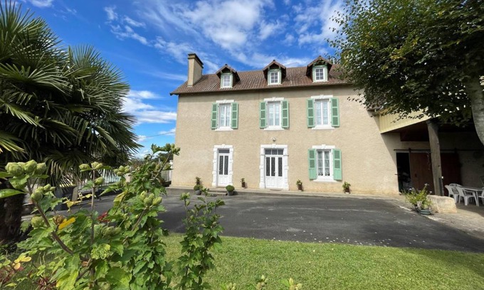Espoey House | 150 m² Gîte ∙ 4 bedrooms ∙ 6 guests