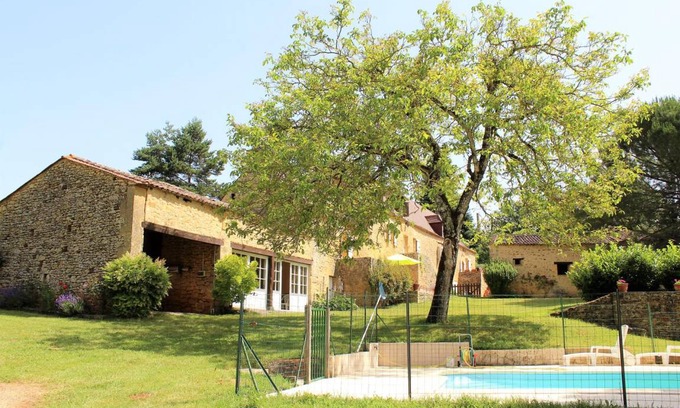 Saint-Avit-Senieur House | 150 m² Gîte ∙ 3 bedrooms ∙ 6 guests