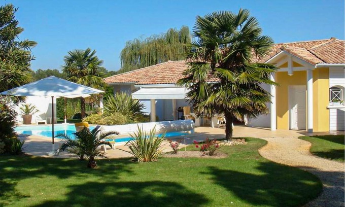 Leon House | 150 m² House ∙ 3 bedrooms ∙ 7 guests
