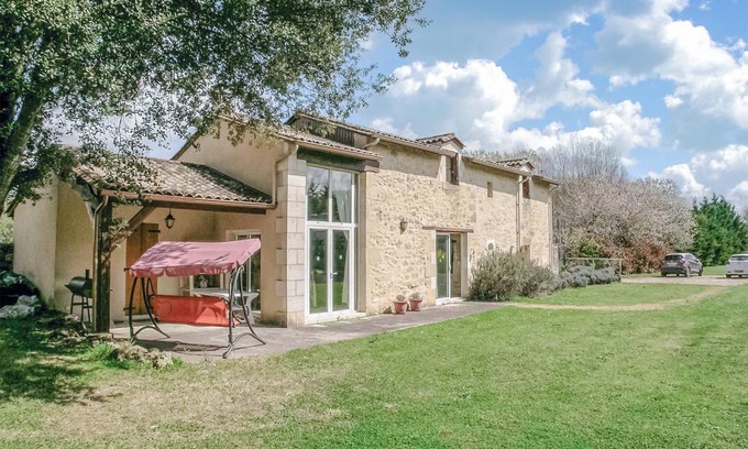 Montpeyroux House | 150 m² House ∙ 3 bedrooms ∙ 6 guests