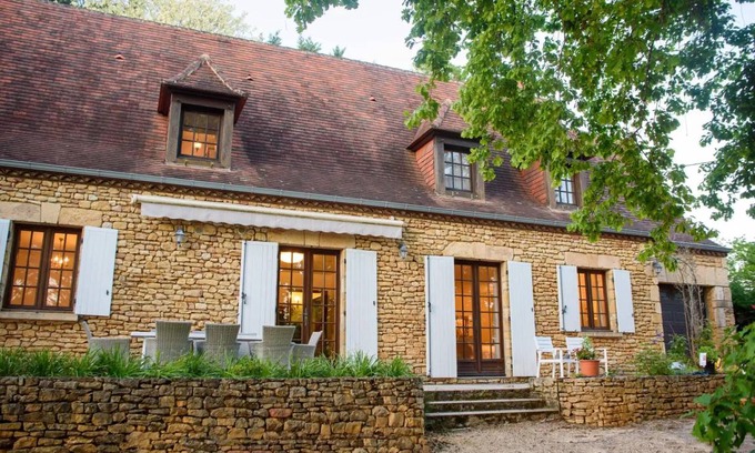 Limeuil House | 150 m² House ∙ 5 bedrooms ∙ 10 guests