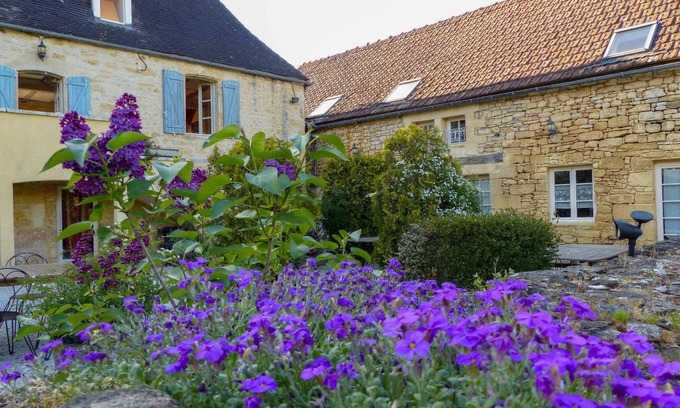 Sainte-Mondane House | 150 m² House ∙ 4 bedrooms ∙ 9 guests
