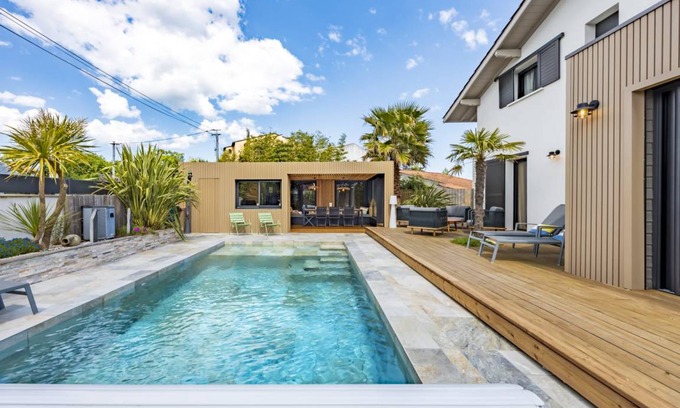 Anglet Villa | 150 m² Villa ∙ 5 bedrooms ∙ 8 guests