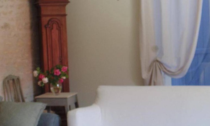 Charrais Bed & Breakfast | 155 m² Bed and breakfast ∙ 3 bedrooms ∙ 8 guests