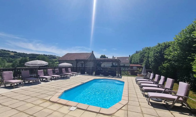 Janaillat House | 158 m² House ∙ 4 bedrooms ∙ 10 guests