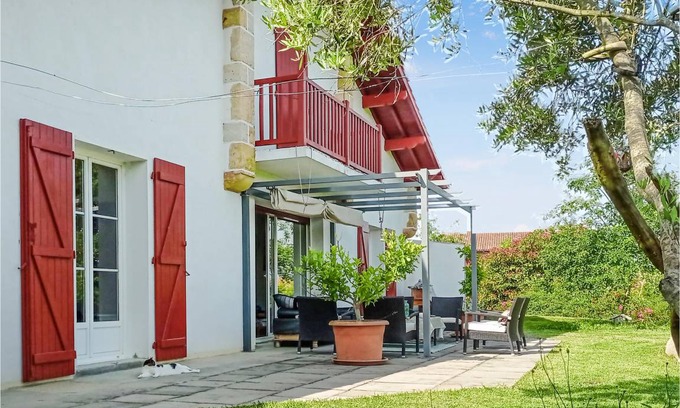 La Bastide-Clairence House | 159 m² House ∙ 3 bedrooms ∙ 8 guests