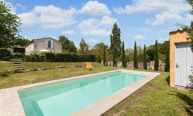 Bourdelles House | 160 m² Farmhouse ∙ 4 bedrooms ∙ 8 guests