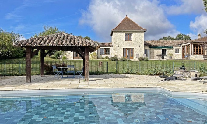 Gageac-et-Rouillac House | 160 m² House ∙ 3 bedrooms ∙ 6 guests
