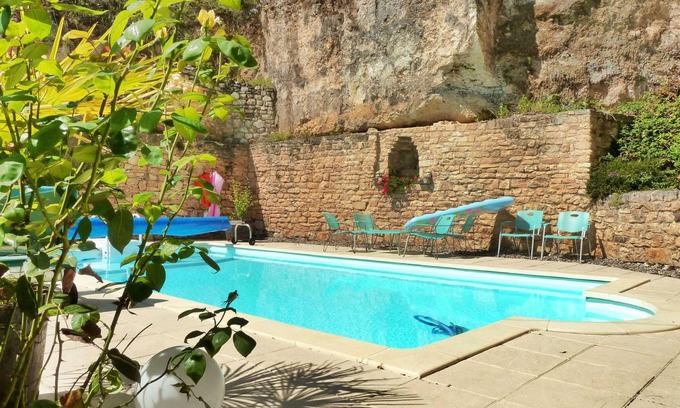 Beynac-et-Cazenac House | 170 m² House ∙ 4 bedrooms ∙ 8 guests
