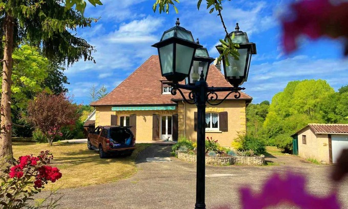 Gensac House | 170 m² House ∙ 3 bedrooms ∙ 7 guests