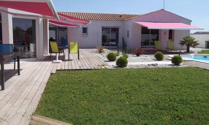 L'Echardiere Villa | 178 m² Villa ∙ 4 bedrooms ∙ 8 guests