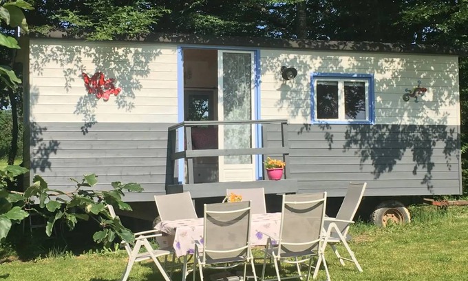 Malleret-Boussac House | 18 m² House ∙ 4 guests