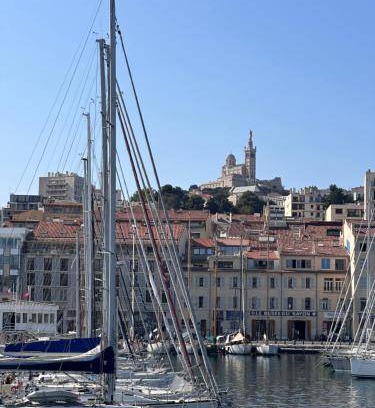 Opera Apartment | 18 m² Serviced apartment ∙ 2 guests