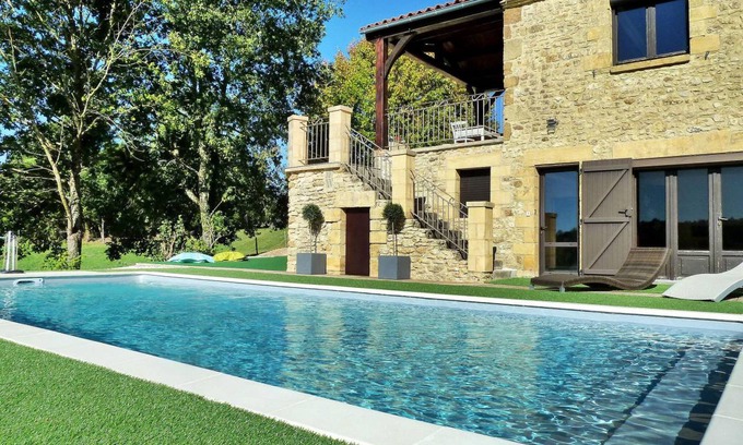 Sarlat-la-Caneda House | 180 m² House ∙ 4 bedrooms ∙ 8 guests