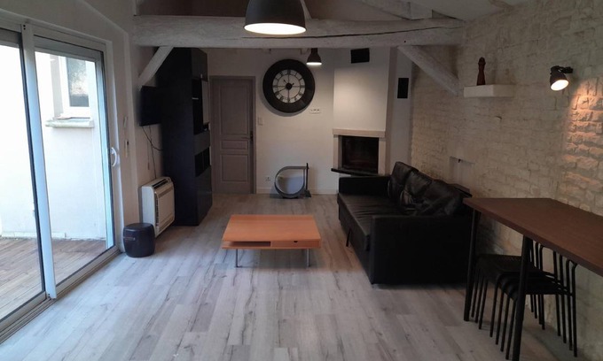 Croix Chapeau House | 180 m² House ∙ 5 bedrooms ∙ 16 guests