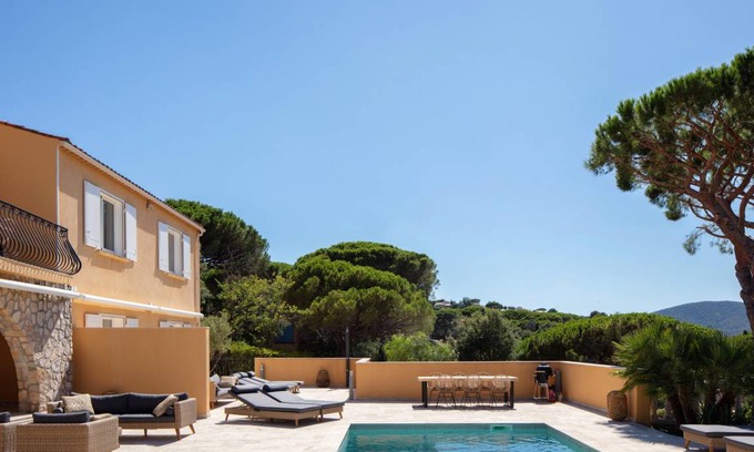 Sainte-Maxime Villa | 184 m² Villa ∙ 5 bedrooms ∙ 10 guests