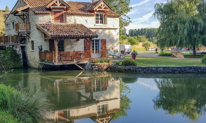 Cancon Other | 185 m² Accommodation ∙ 4 bedrooms ∙ 8 guests