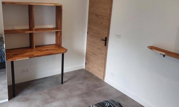 Saint-Medard-en-Jalles Bed & Breakfast | 19 m² Bed and breakfast ∙ 2 guests