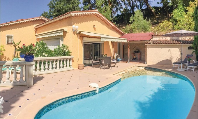 Les Adrets-de-l'Esterel House | 2 bedroom accommodation in Les Adrets l'Esterel