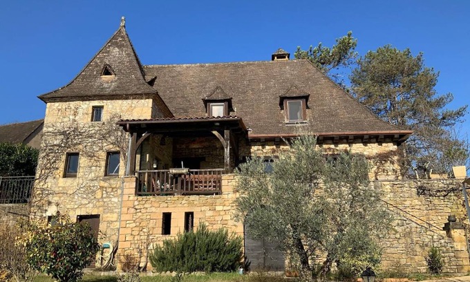Saint-Cyprien House | 200 m² House ∙ 4 bedrooms ∙ 8 guests