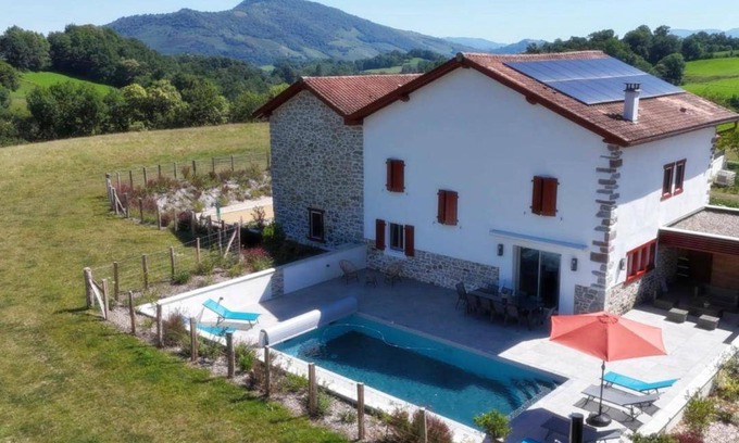 Lasse House | 210 m² Gîte ∙ 5 bedrooms ∙ 10 guests