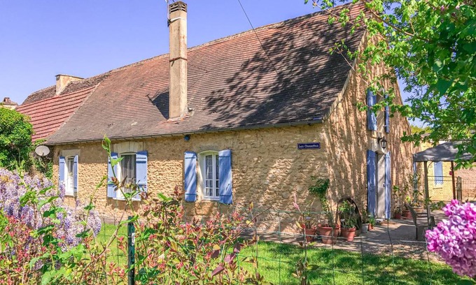 Tremolat House | 220 m² Farmhouse ∙ 7 bedrooms ∙ 16 guests