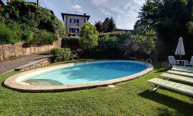 Lucolena Villa | 220 m² Villa ∙ 5 bedrooms ∙ 10 guests