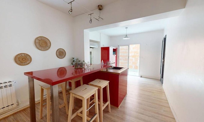 Cenon Resort | 220 m² Private room ∙ 1 bedroom ∙ 1 guest