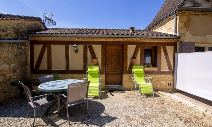 La Roque-Gageac House | 24 m² Gîte ∙ 1 bedroom ∙ 2 guests