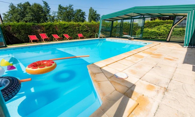 Donzacq House | 245 m² Gîte ∙ 5 bedrooms ∙ 10 guests