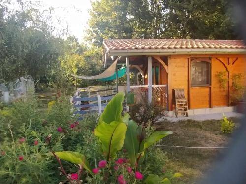 Pontenx-les-Forges Bed & Breakfast | 25 m² Bed and breakfast ∙ 2 guests