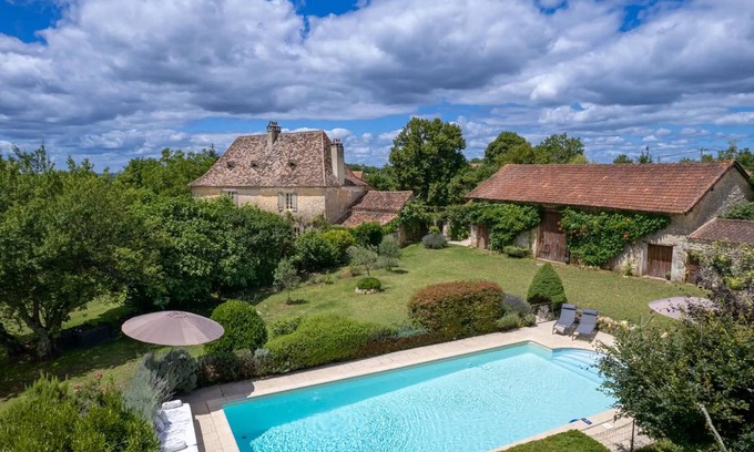 Pontours House | 251 m² House ∙ 5 bedrooms ∙ 10 guests